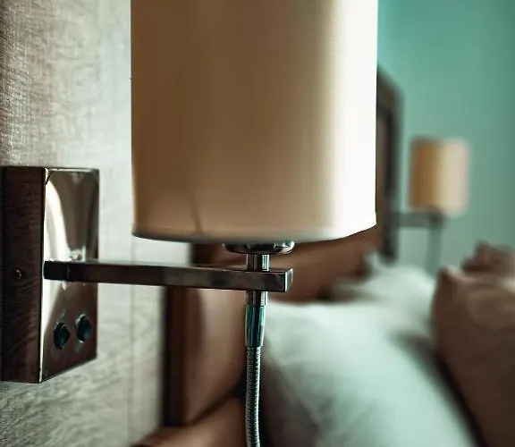 Ena-lia * Skála Marión